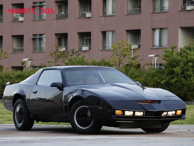 KITT 2000 1.JPG